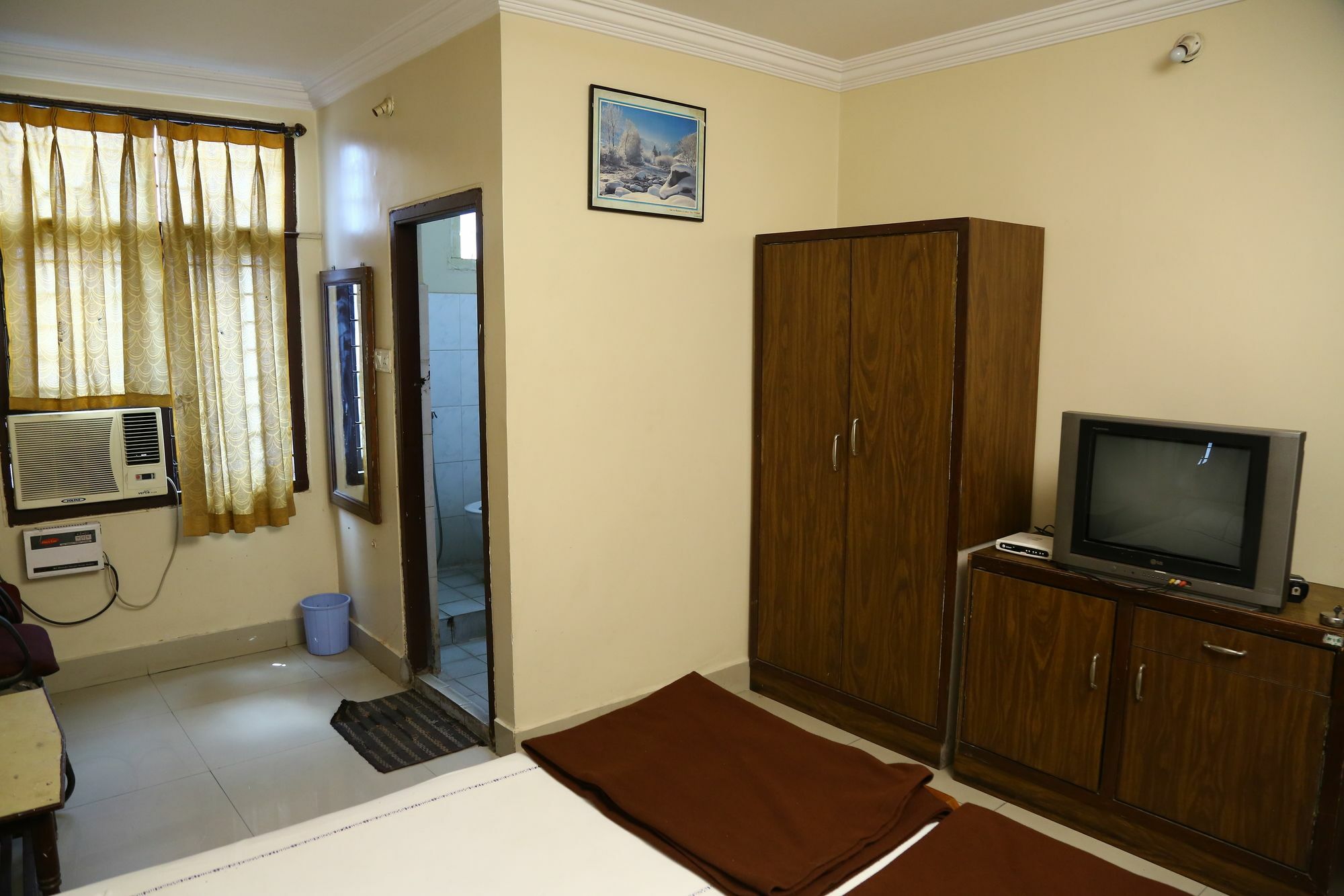Sri Sai Krishna Deluxe Lodge Hyderabad Exterior foto